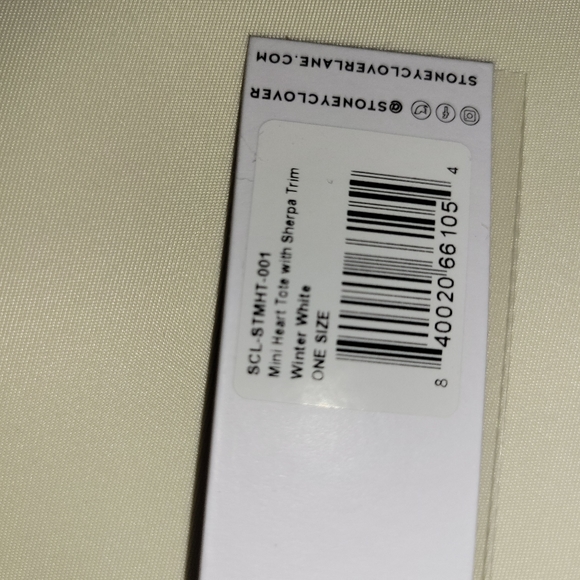 Stoney Clover Lane Mini Heart Tote with Sherpa Outline NWT - Picture 8 of 9